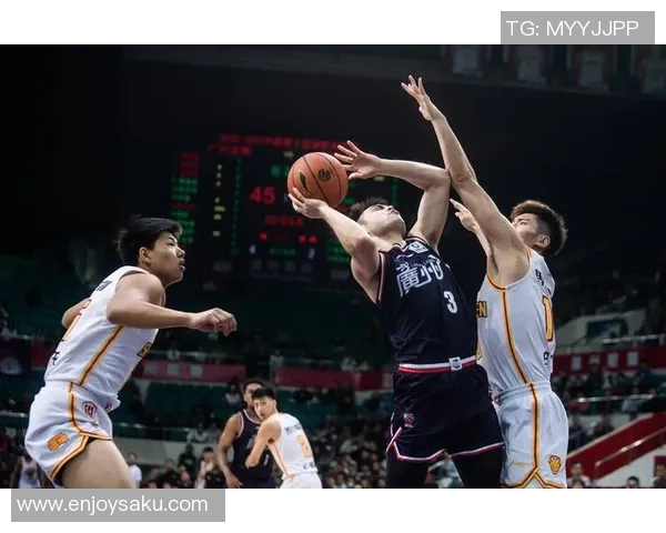 广州篮球队与深圳篮球队赛后分析个人能力对比与战术执行探讨 广州篮球队与深圳篮球队赛后分析个人能力对比与战术执行探讨