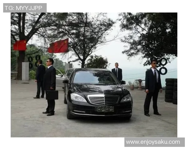 足球明星为何不需要保镖保护他们的安全与隐私揭秘